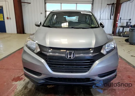 2017 Honda Hr-V Lx z USA, uszkodzony, nr VIN 3CZRU6H3XHM729638
